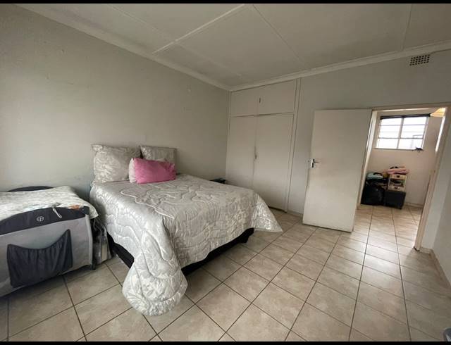 1 BEDROOM APARTMENT FOR SALE IN LAMBTON